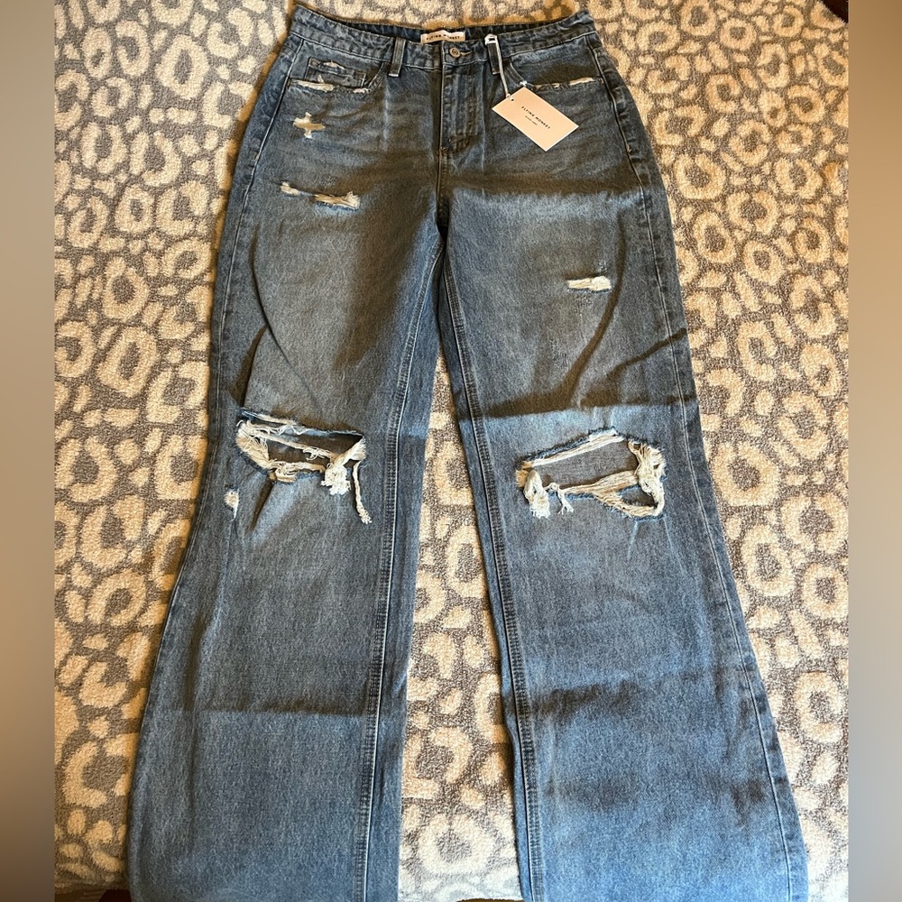 Thea Flying Monkey distressed jeans